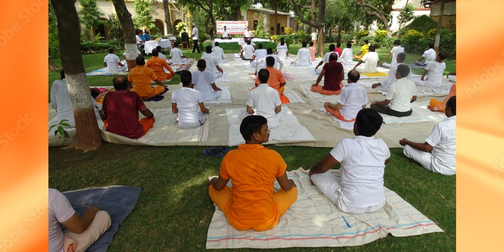 10 Yoga Program In Central Jail, Shivpur Varanasi U.P.